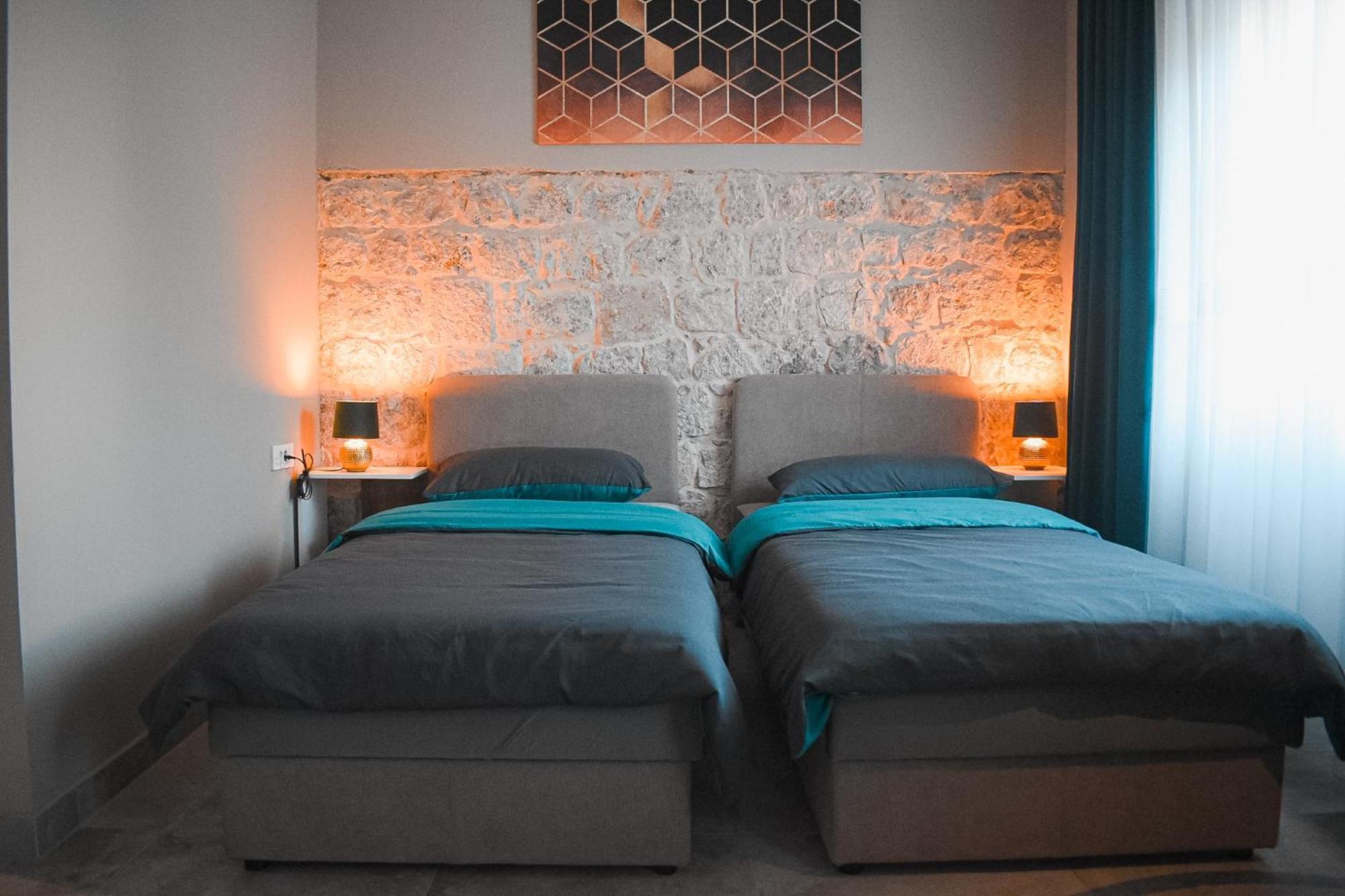 Apartments Jelovic Сини Екстериор снимка