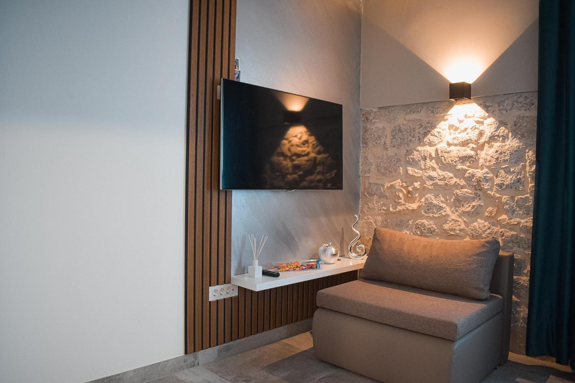 Apartments Jelovic Сини Екстериор снимка